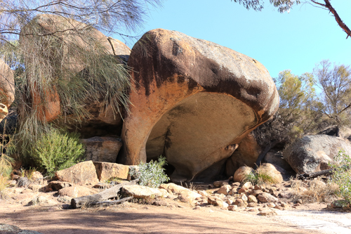 Western Australia Wave Rock Hippo's Yawn